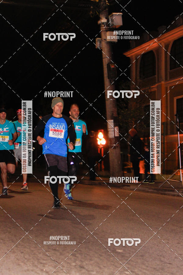 Buy your photos of the eventPUC NIGHT RUN on Fotop