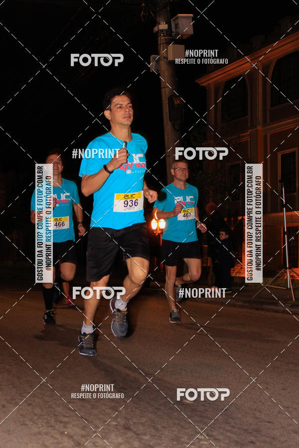 Buy your photos of the eventPUC NIGHT RUN on Fotop