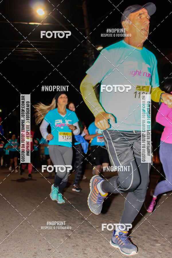 Buy your photos of the eventPUC NIGHT RUN on Fotop