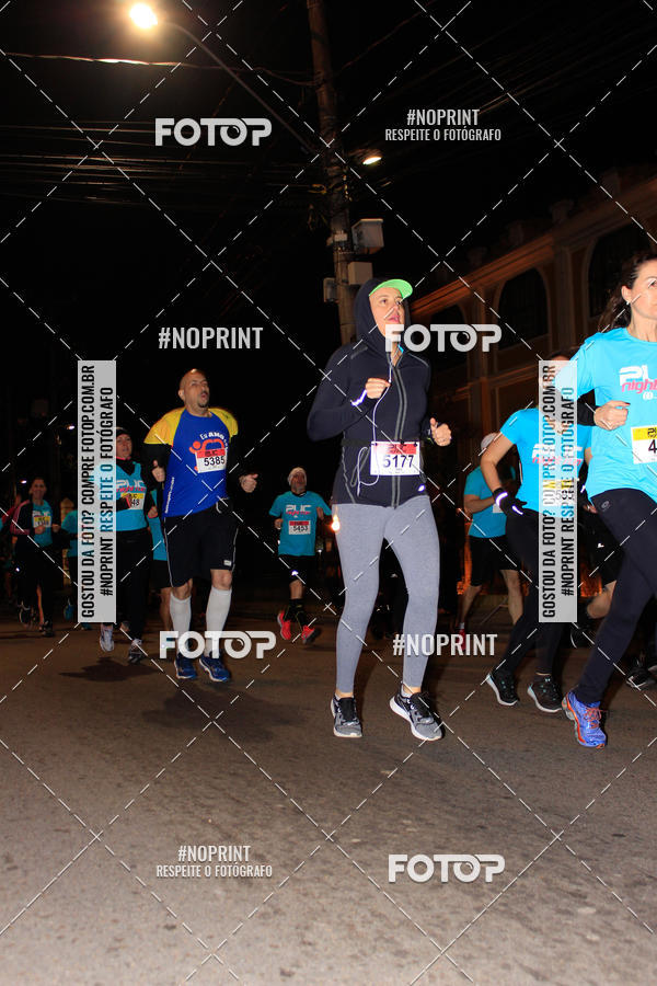 Buy your photos of the eventPUC NIGHT RUN on Fotop