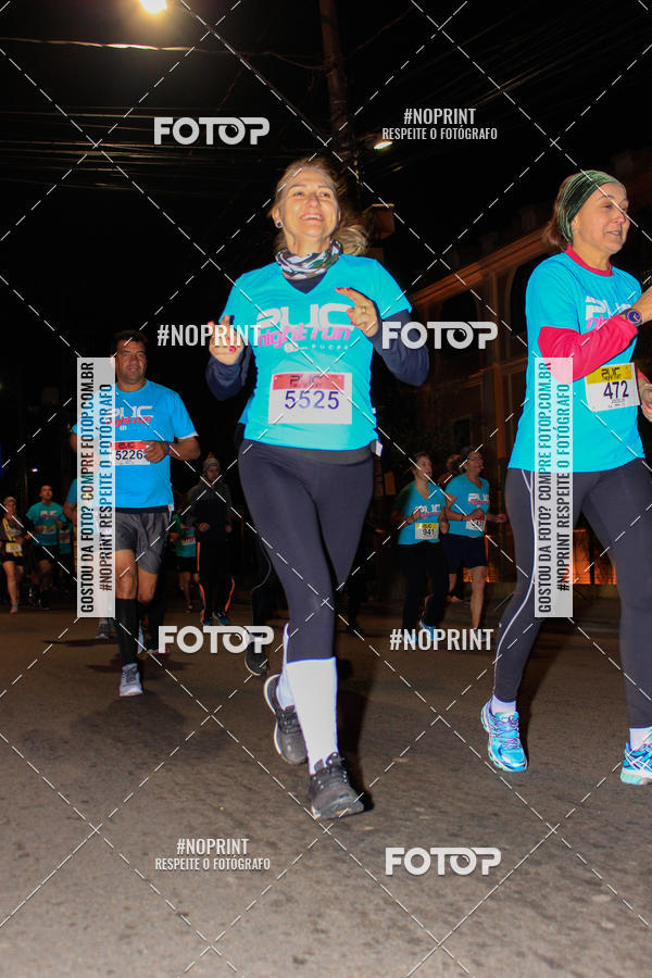 Buy your photos of the eventPUC NIGHT RUN on Fotop