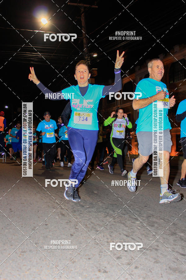 Buy your photos of the eventPUC NIGHT RUN on Fotop