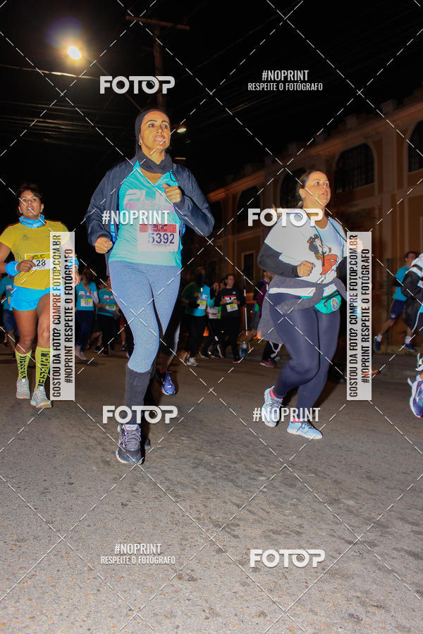 Buy your photos of the eventPUC NIGHT RUN on Fotop