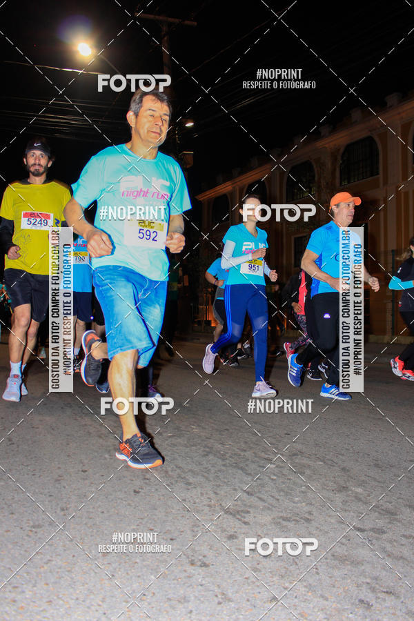 Buy your photos of the eventPUC NIGHT RUN on Fotop
