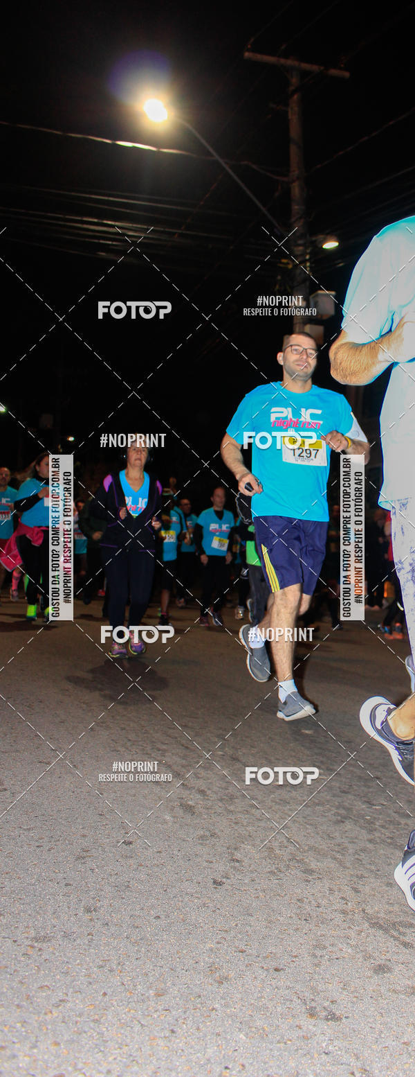 Buy your photos of the eventPUC NIGHT RUN on Fotop
