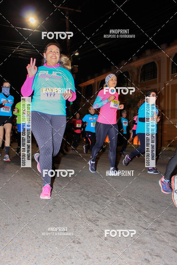 Buy your photos of the eventPUC NIGHT RUN on Fotop