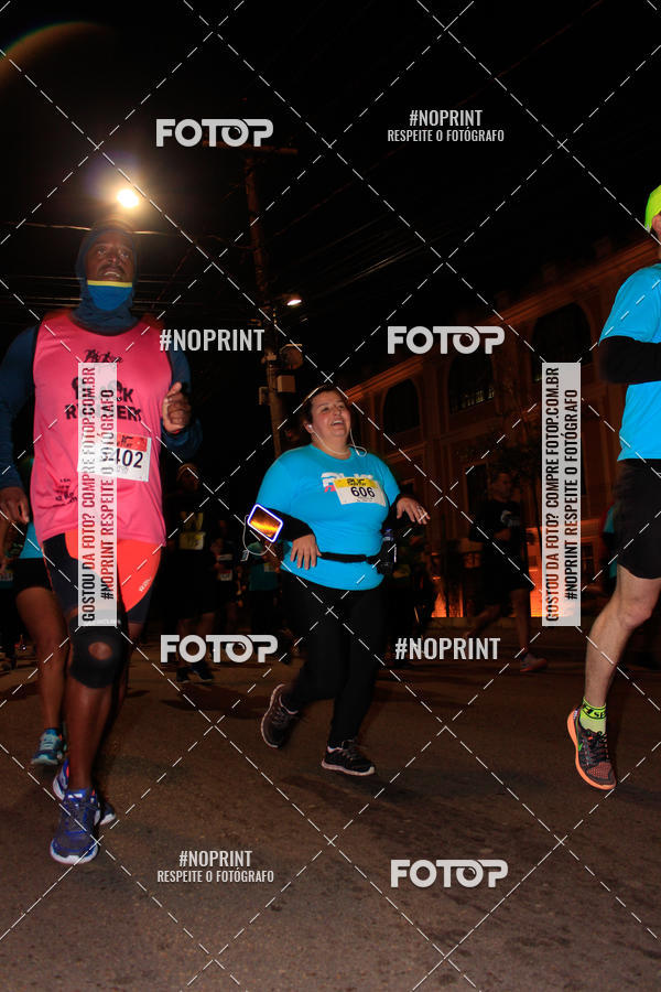 Buy your photos of the eventPUC NIGHT RUN on Fotop