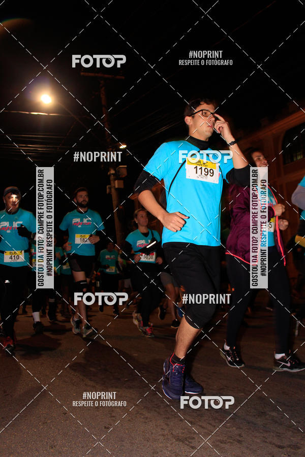 Buy your photos of the eventPUC NIGHT RUN on Fotop