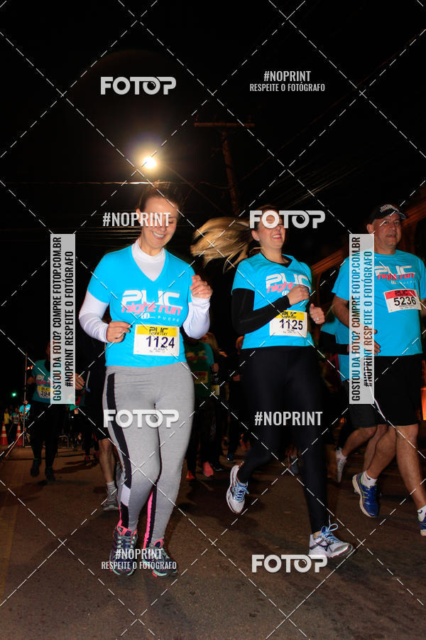 Buy your photos of the eventPUC NIGHT RUN on Fotop
