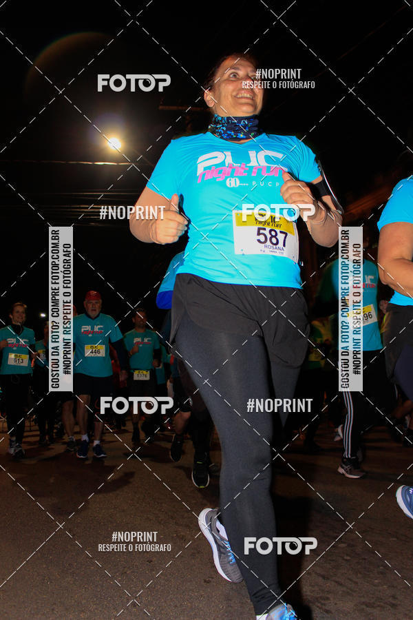 Buy your photos of the eventPUC NIGHT RUN on Fotop