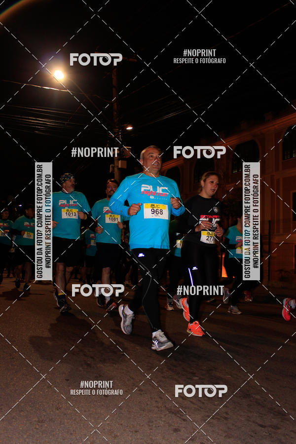 Buy your photos of the eventPUC NIGHT RUN on Fotop
