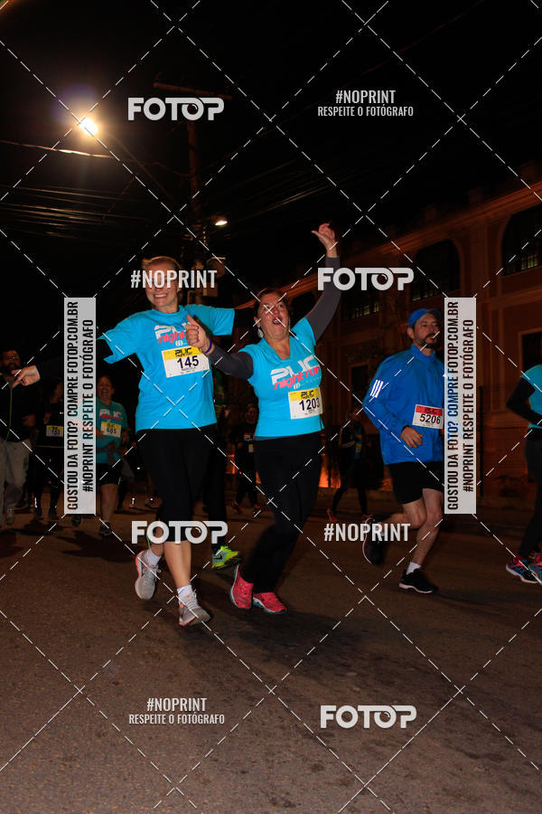 Buy your photos of the eventPUC NIGHT RUN on Fotop
