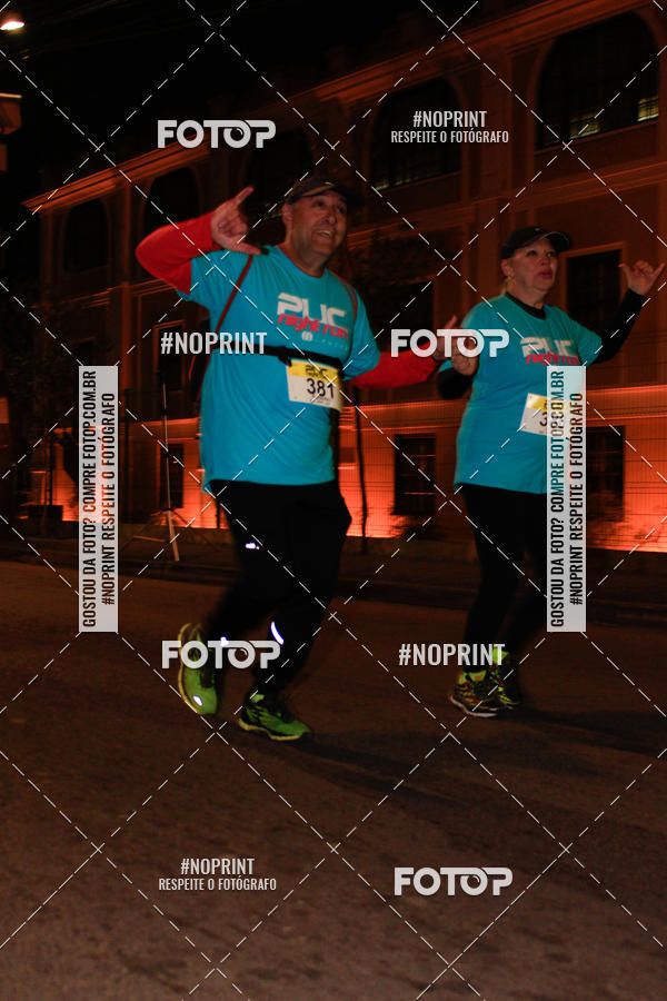 Buy your photos of the eventPUC NIGHT RUN on Fotop