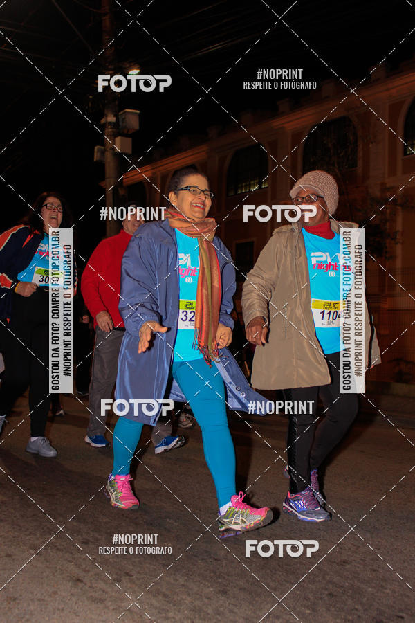 Buy your photos of the eventPUC NIGHT RUN on Fotop