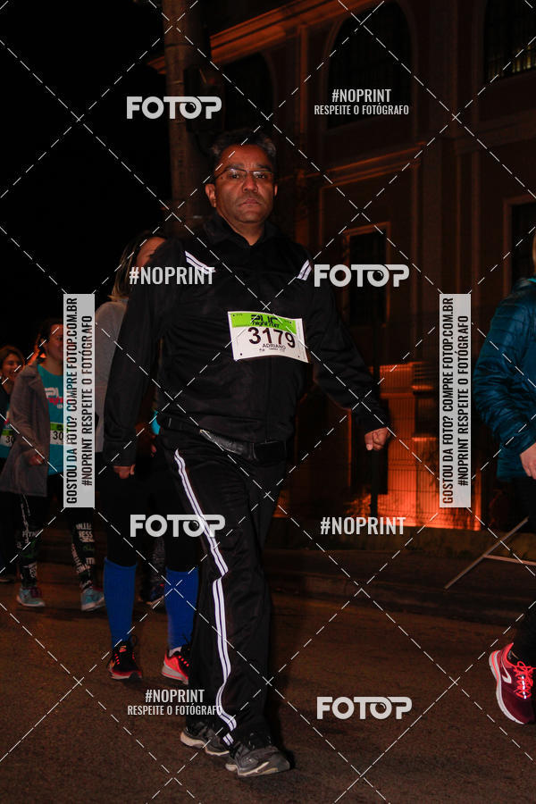 Buy your photos of the eventPUC NIGHT RUN on Fotop
