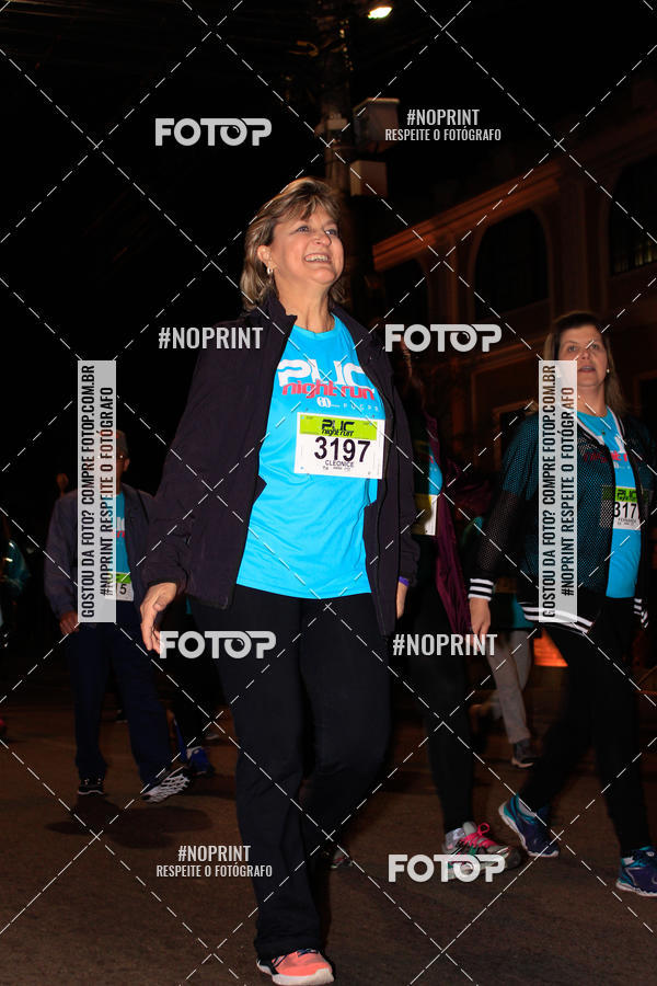 Buy your photos of the eventPUC NIGHT RUN on Fotop
