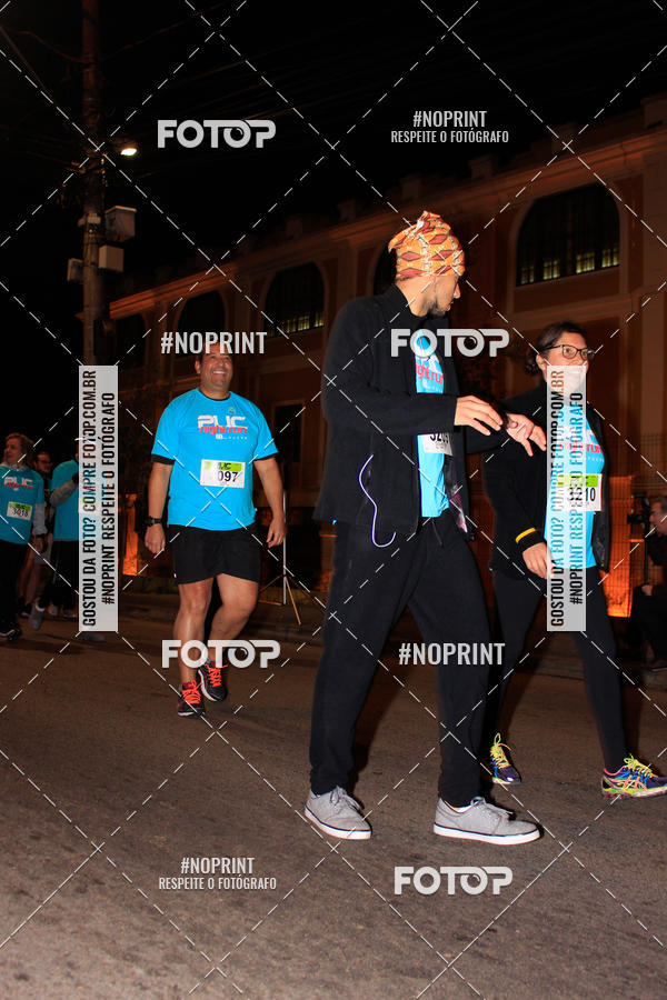 Buy your photos of the eventPUC NIGHT RUN on Fotop