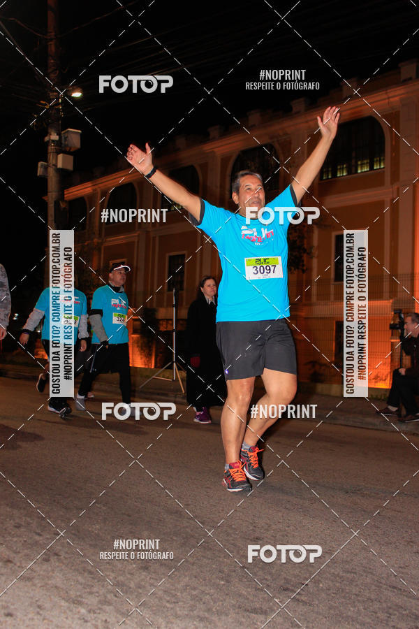 Buy your photos of the eventPUC NIGHT RUN on Fotop