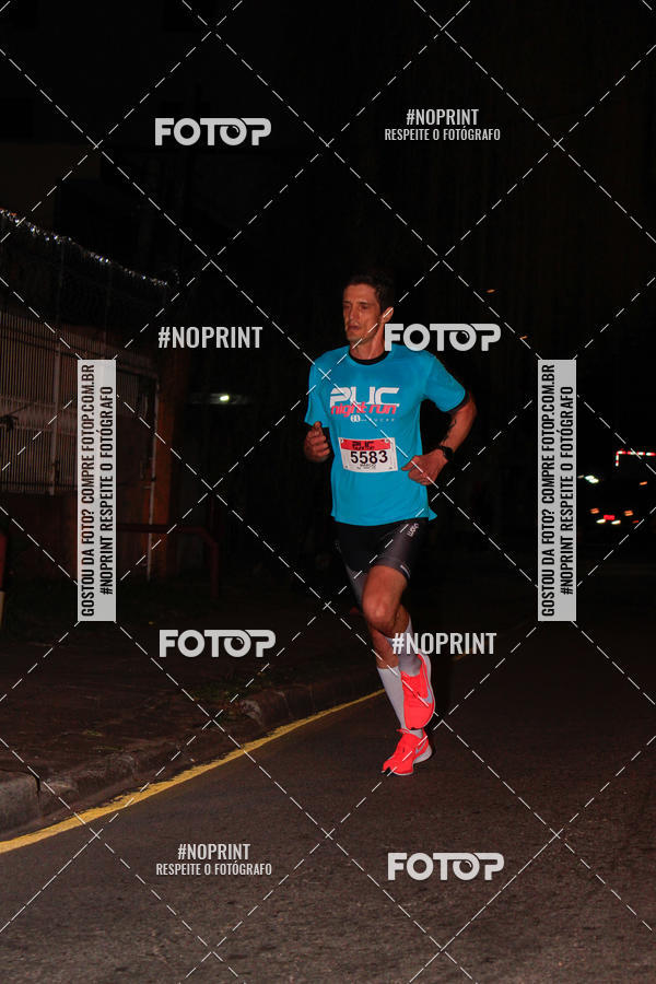 Buy your photos of the eventPUC NIGHT RUN on Fotop