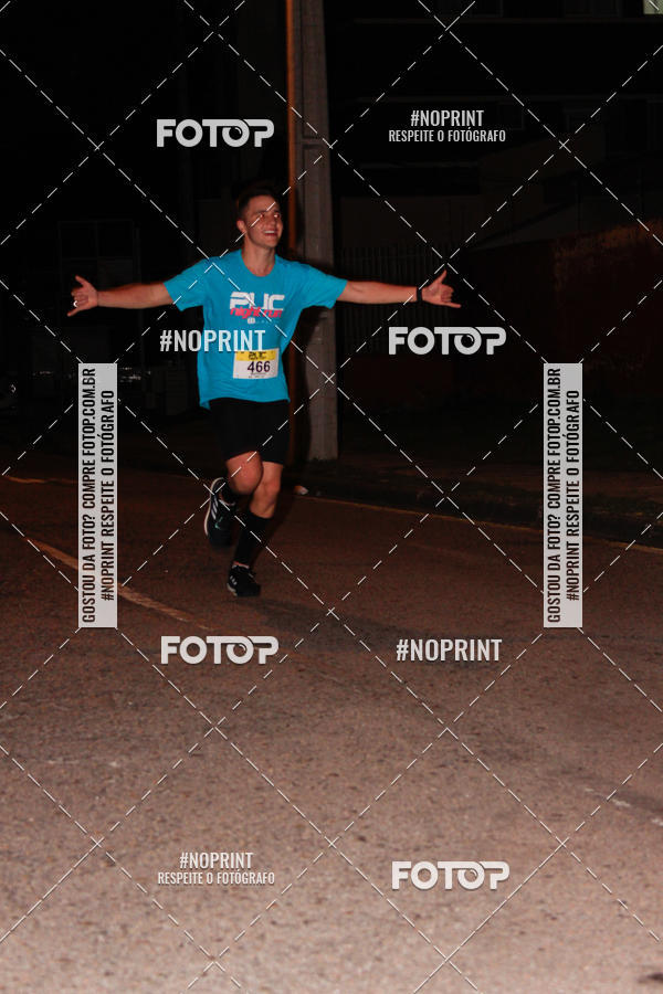 Buy your photos of the eventPUC NIGHT RUN on Fotop
