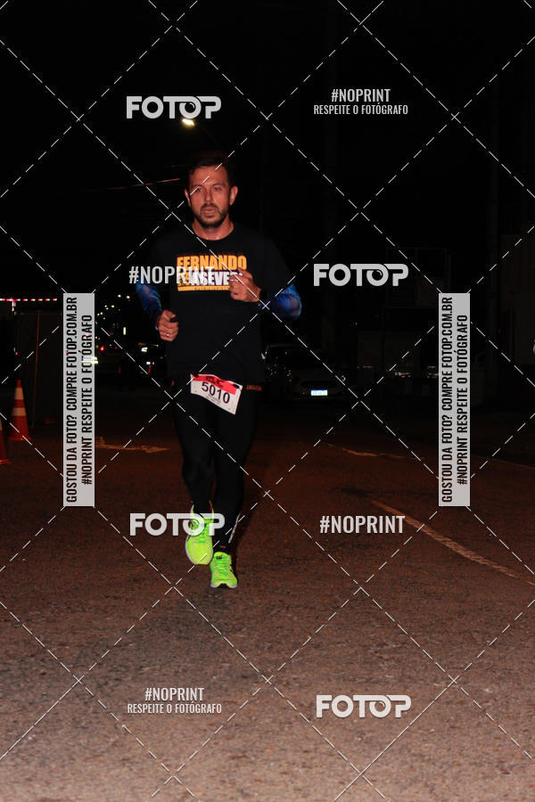 Buy your photos of the eventPUC NIGHT RUN on Fotop