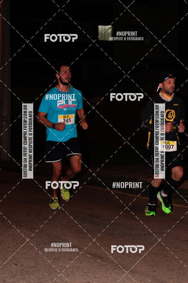 Buy your photos of the eventPUC NIGHT RUN on Fotop