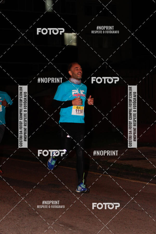 Buy your photos of the eventPUC NIGHT RUN on Fotop