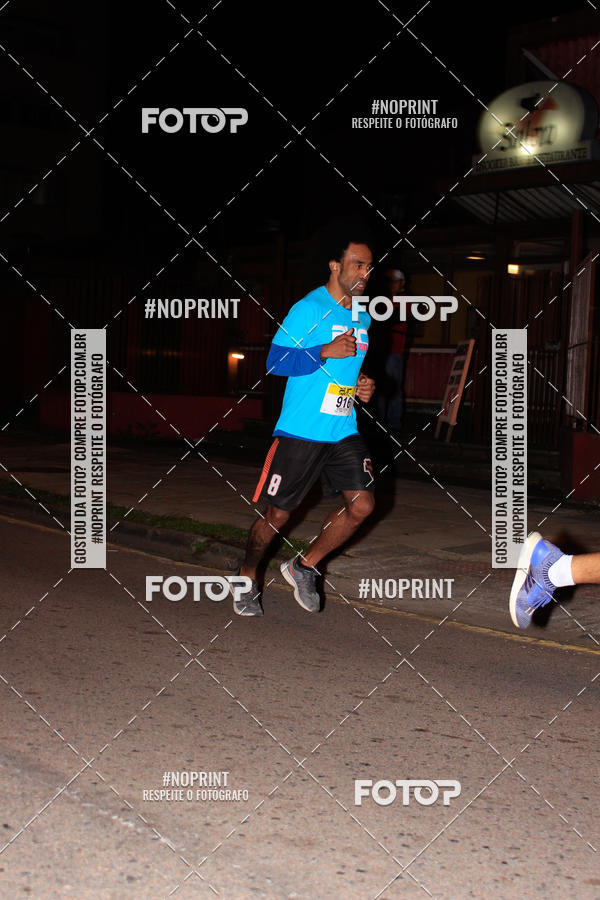 Buy your photos of the eventPUC NIGHT RUN on Fotop