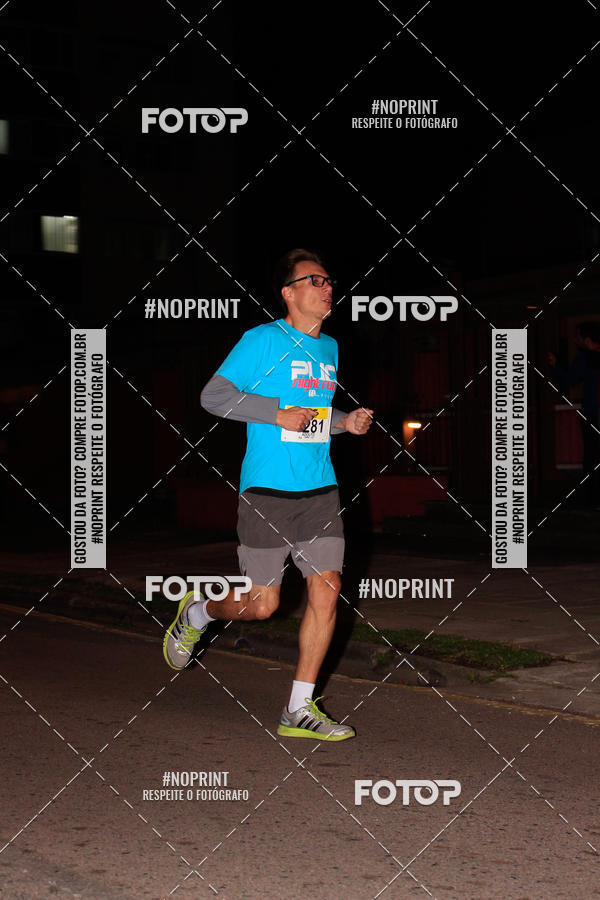 Buy your photos of the eventPUC NIGHT RUN on Fotop