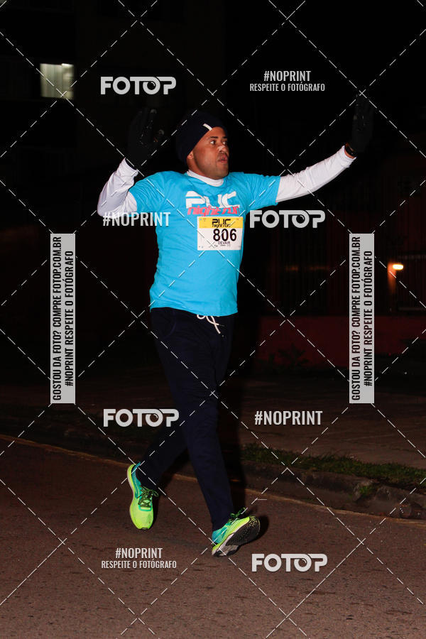 Buy your photos of the eventPUC NIGHT RUN on Fotop