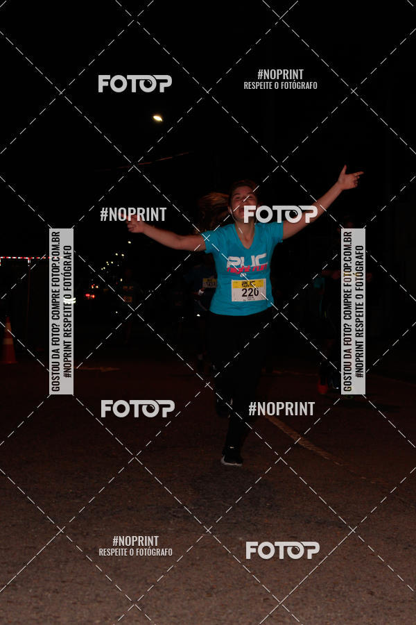 Buy your photos of the eventPUC NIGHT RUN on Fotop