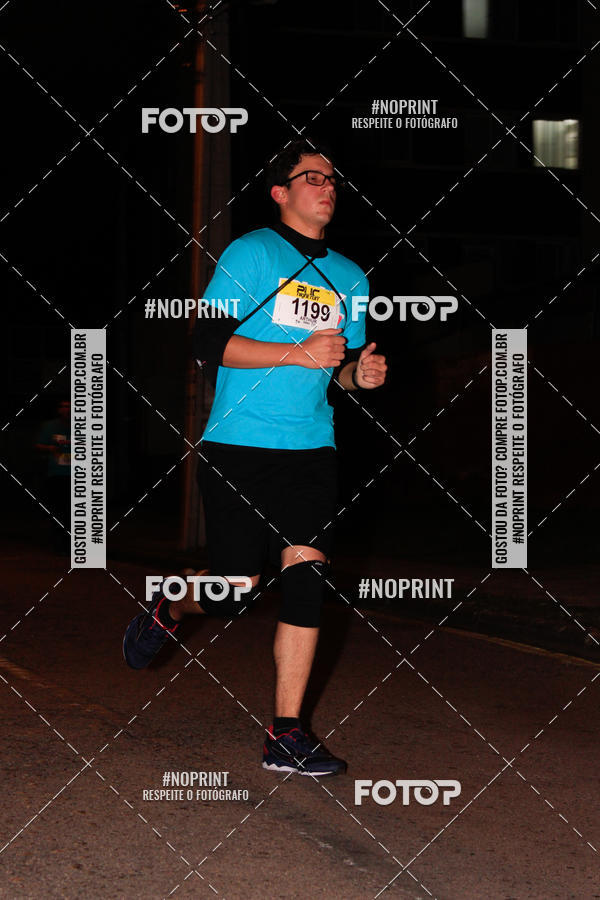 Buy your photos of the eventPUC NIGHT RUN on Fotop