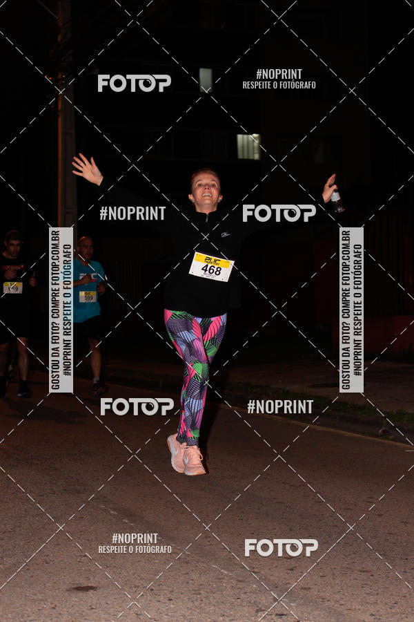 Buy your photos of the eventPUC NIGHT RUN on Fotop