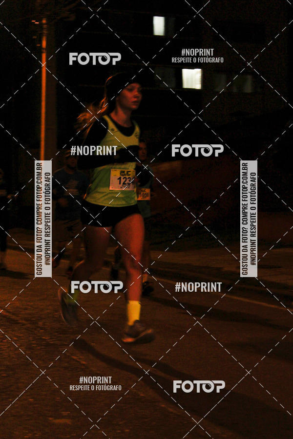 Buy your photos of the eventPUC NIGHT RUN on Fotop