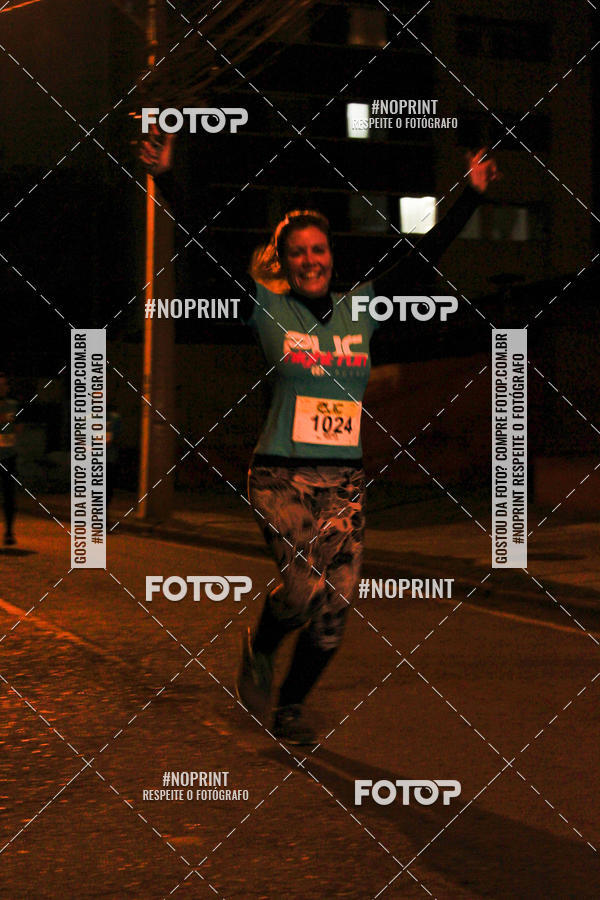 Buy your photos of the eventPUC NIGHT RUN on Fotop