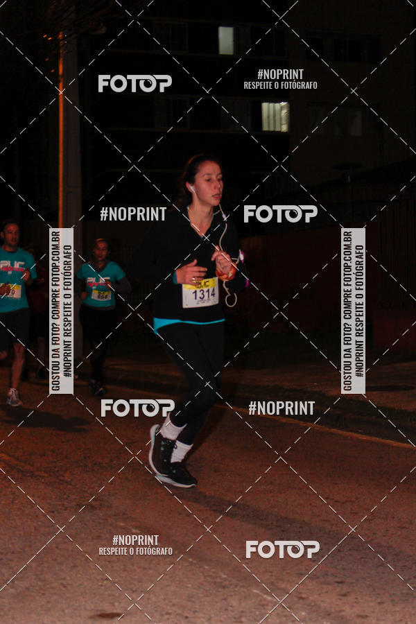 Buy your photos of the eventPUC NIGHT RUN on Fotop