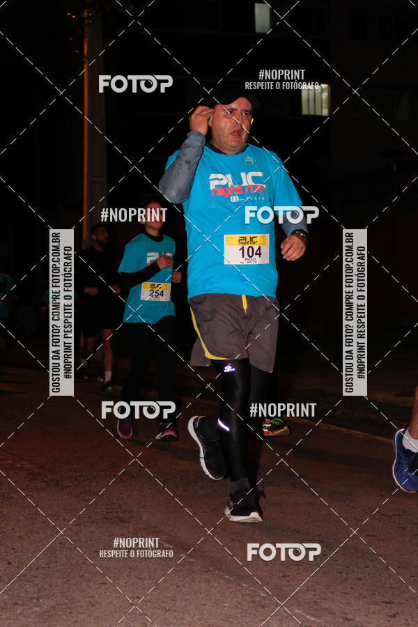 Buy your photos of the eventPUC NIGHT RUN on Fotop