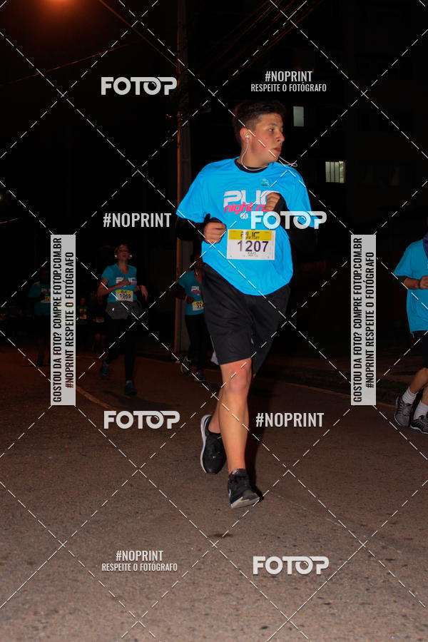 Buy your photos of the eventPUC NIGHT RUN on Fotop