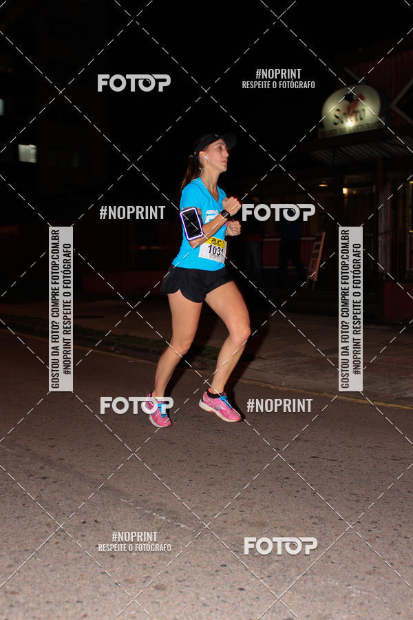 Buy your photos of the eventPUC NIGHT RUN on Fotop
