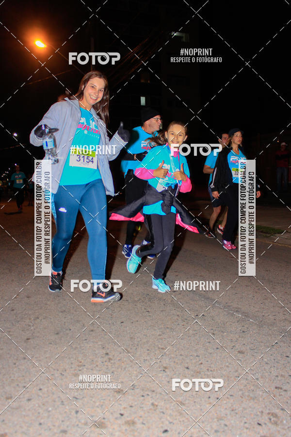 Buy your photos of the eventPUC NIGHT RUN on Fotop
