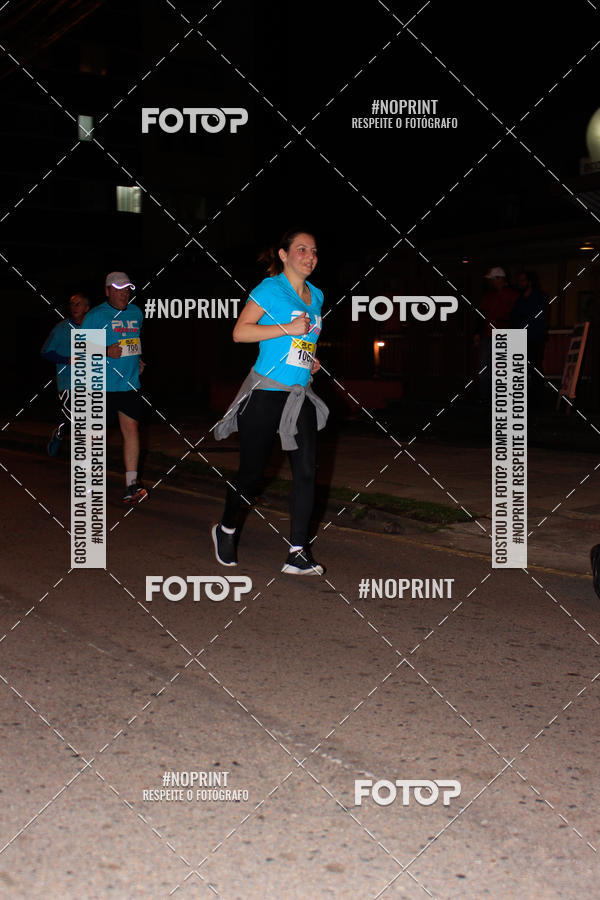 Buy your photos of the eventPUC NIGHT RUN on Fotop