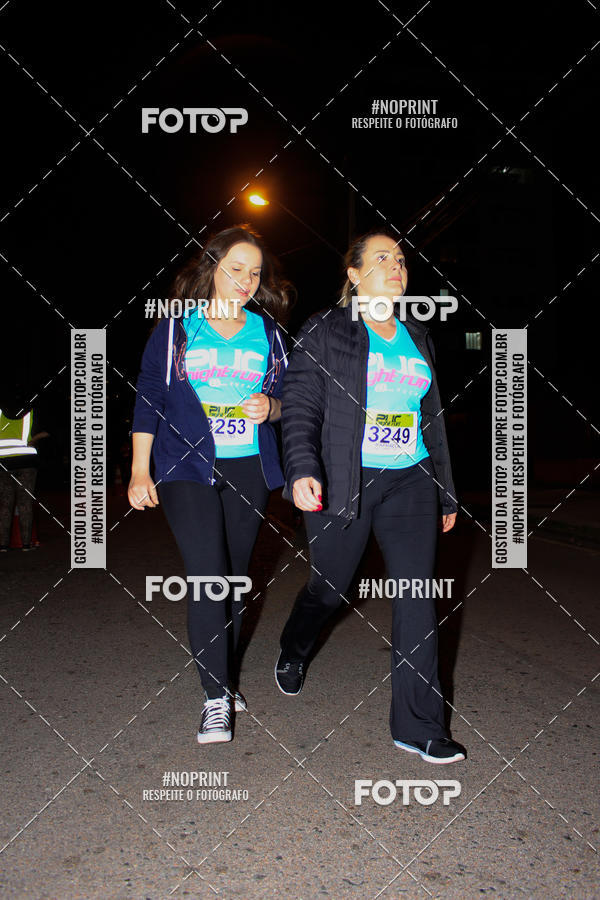 Buy your photos of the eventPUC NIGHT RUN on Fotop