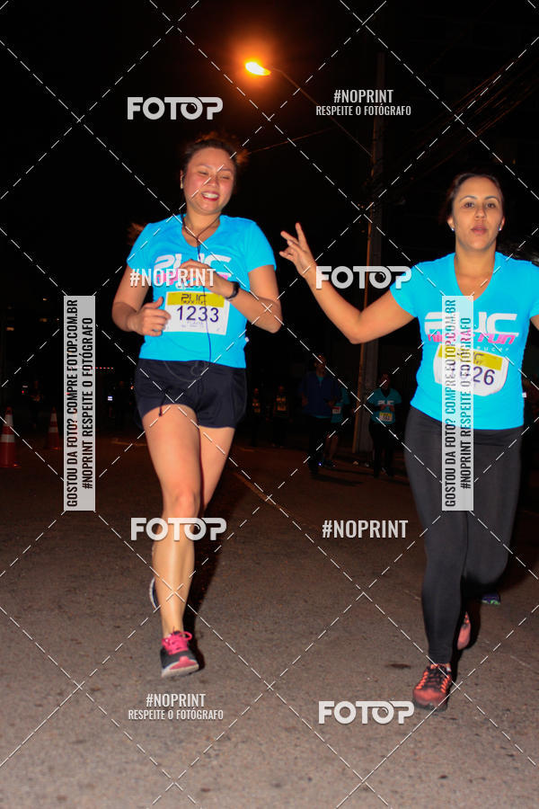 Buy your photos of the eventPUC NIGHT RUN on Fotop