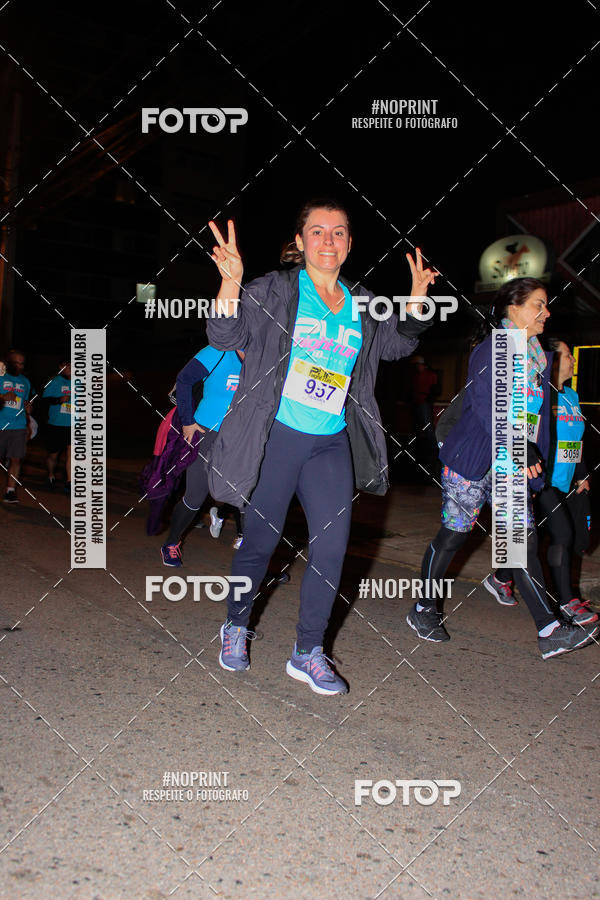 Buy your photos of the eventPUC NIGHT RUN on Fotop