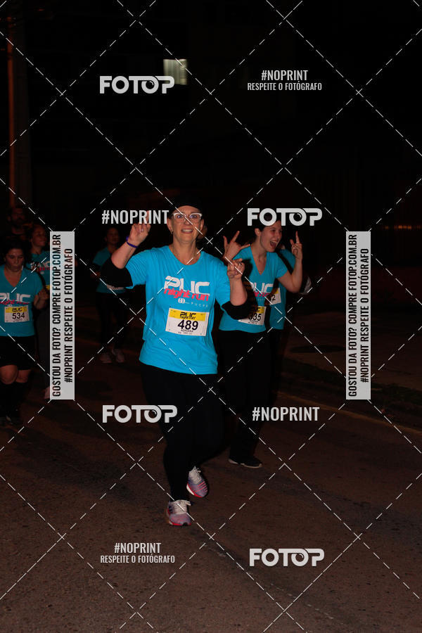Buy your photos of the eventPUC NIGHT RUN on Fotop