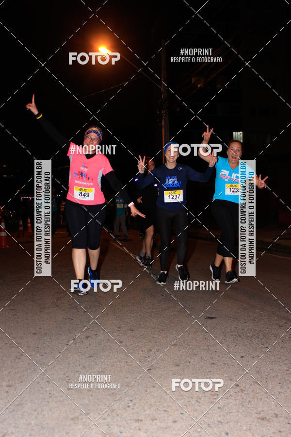Buy your photos of the eventPUC NIGHT RUN on Fotop