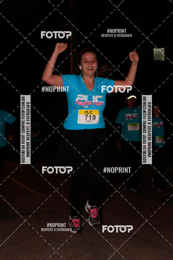 Buy your photos of the eventPUC NIGHT RUN on Fotop