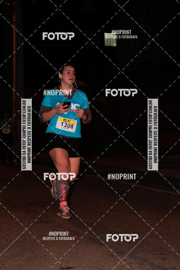 Buy your photos of the eventPUC NIGHT RUN on Fotop