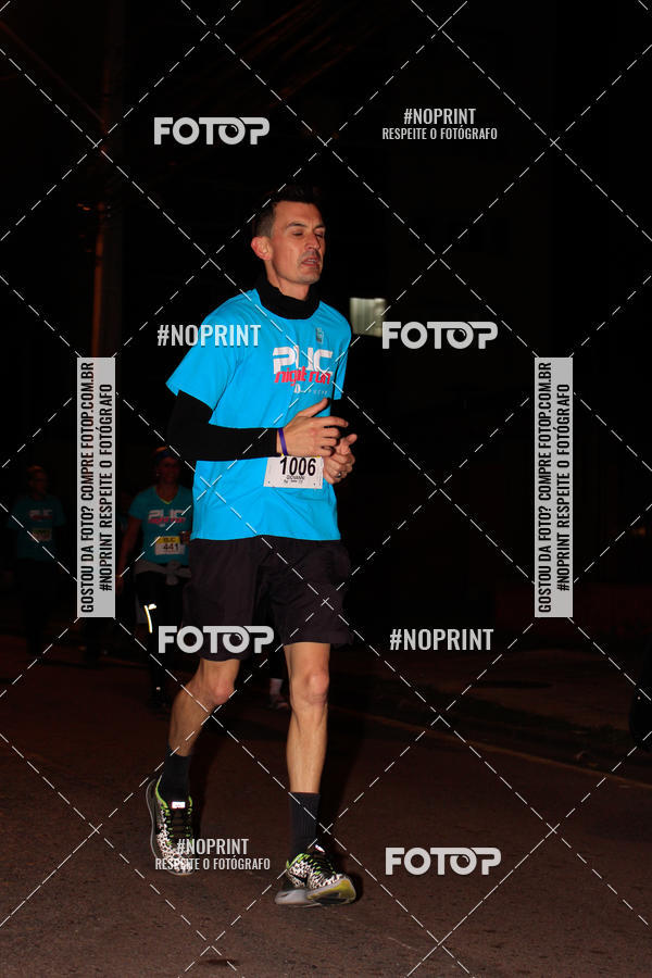 Buy your photos of the eventPUC NIGHT RUN on Fotop