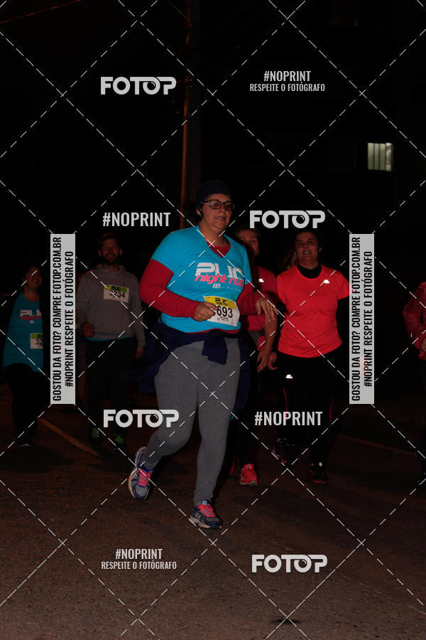 Buy your photos of the eventPUC NIGHT RUN on Fotop